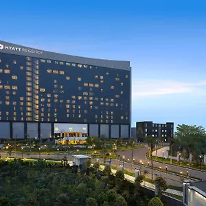 hyatt-regency-gurgaon.top-gurgaonhotels.com/